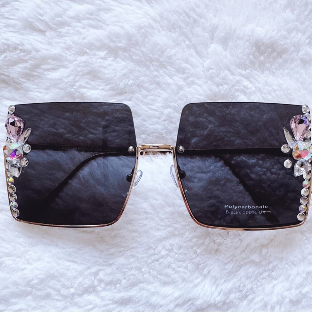 Nora Black w/ Gold Rims Square Sunglasses